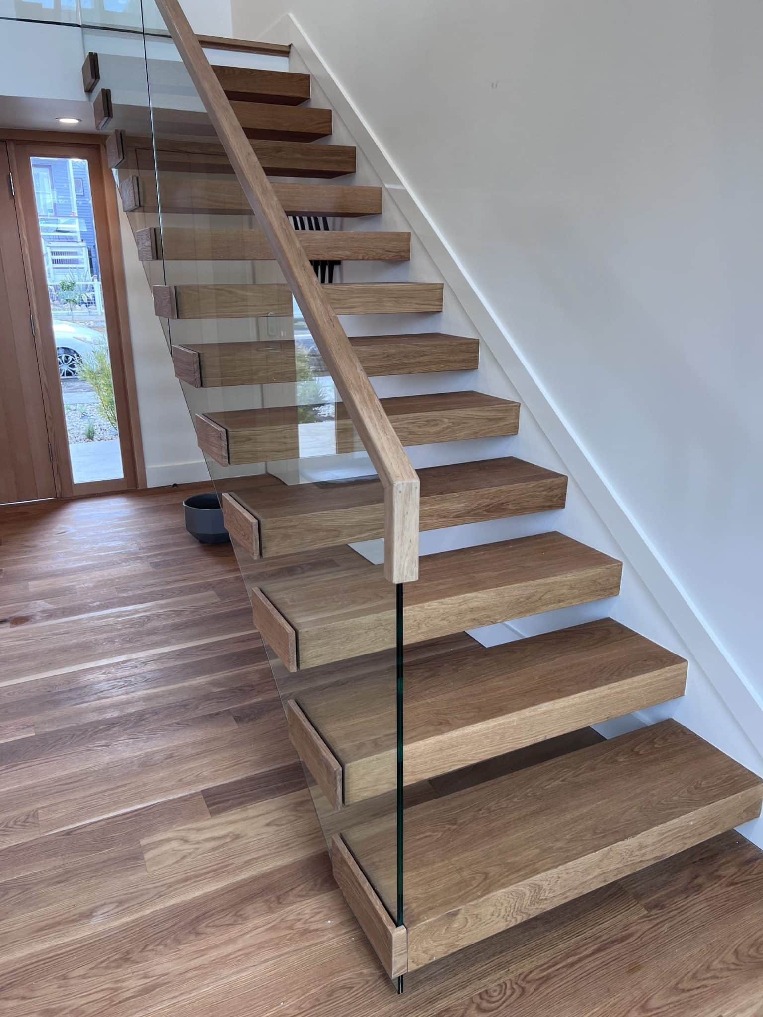 Are Spiral Stairs Dangerous? - Ustairs
