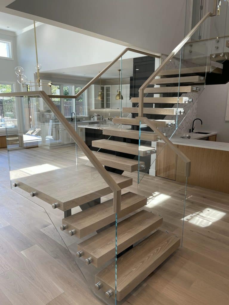 U-Shaped Stairs - 29