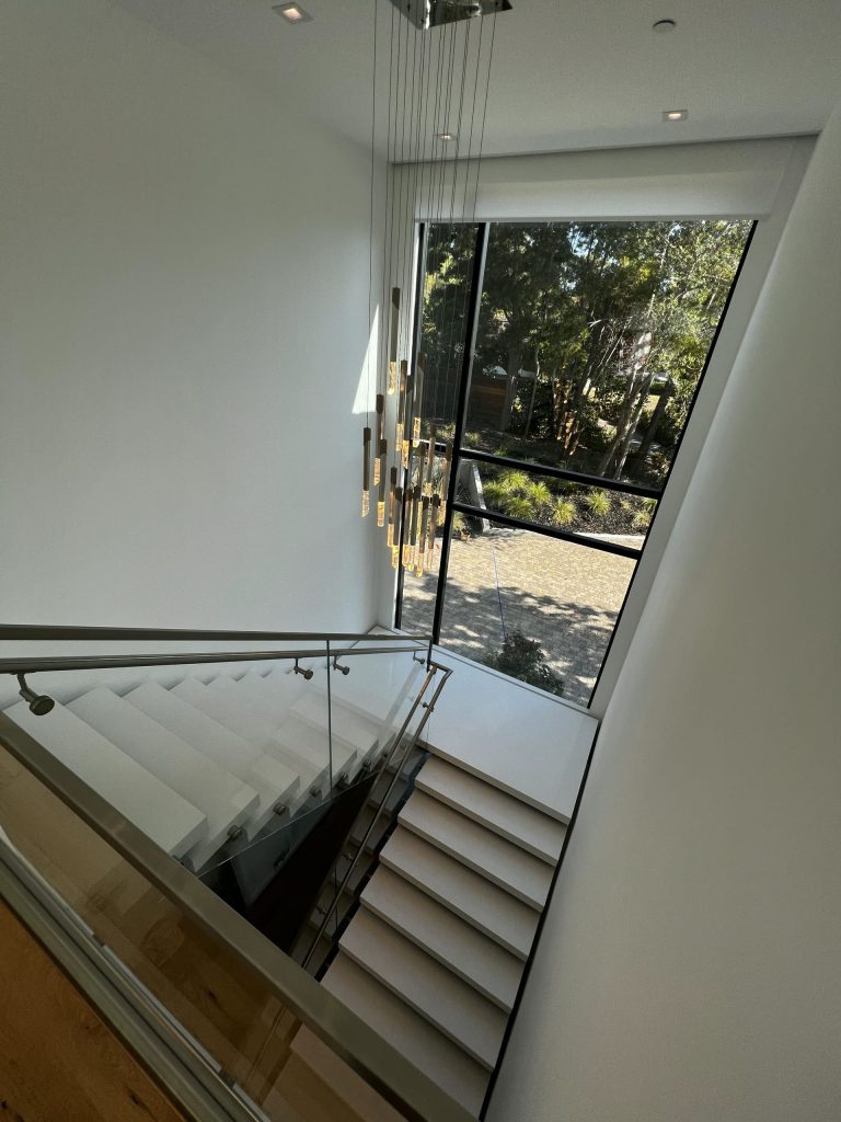 U-Shaped Stairs - 11