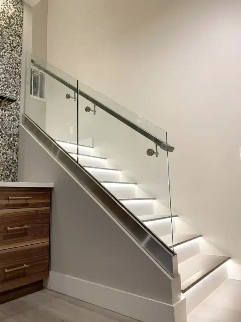 Stainless steel Channel glass raling system