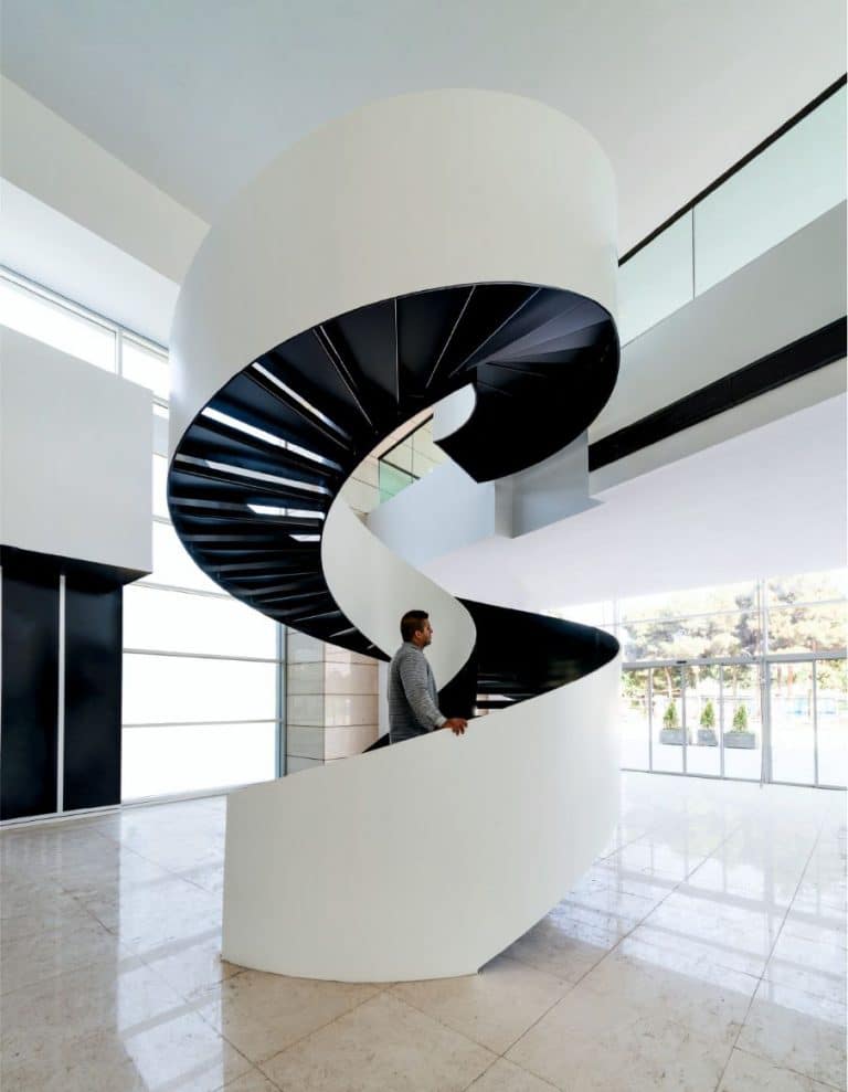 Curved Stairs - 34