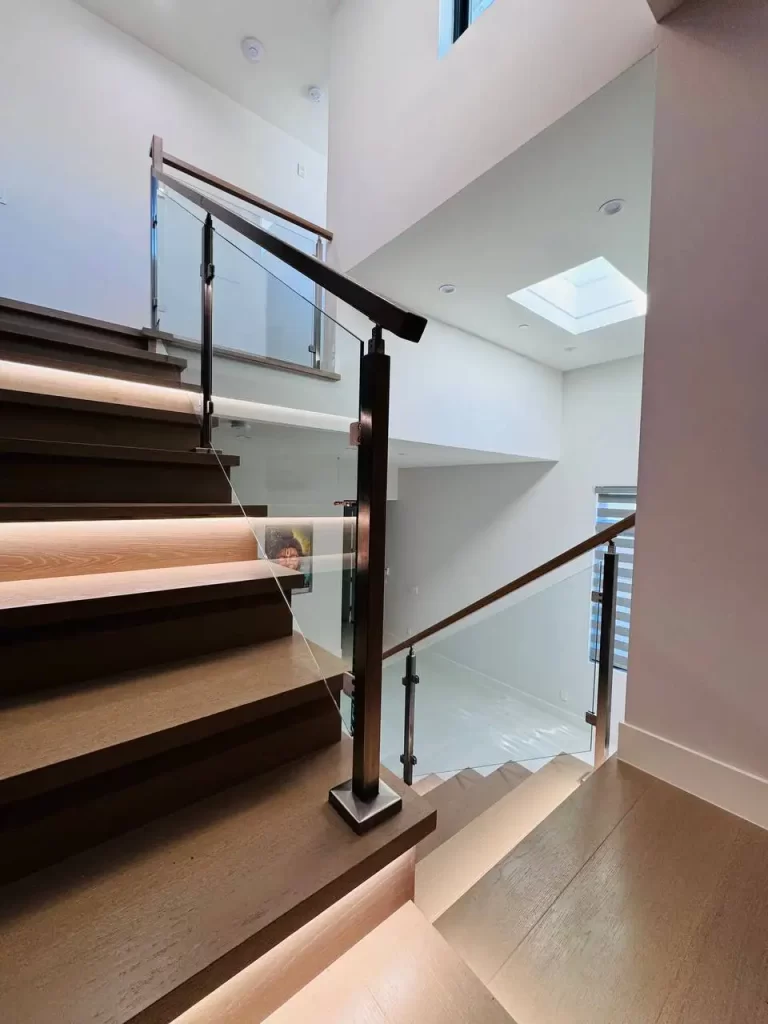 Glass Railing - 101